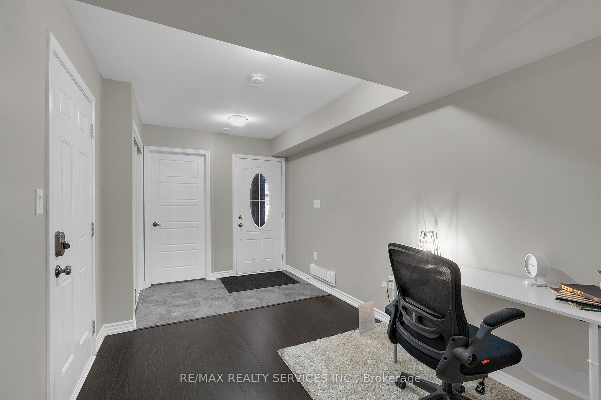 Photo 5 of 625 Laking Terrace, Milton, Clarke — HOMEH