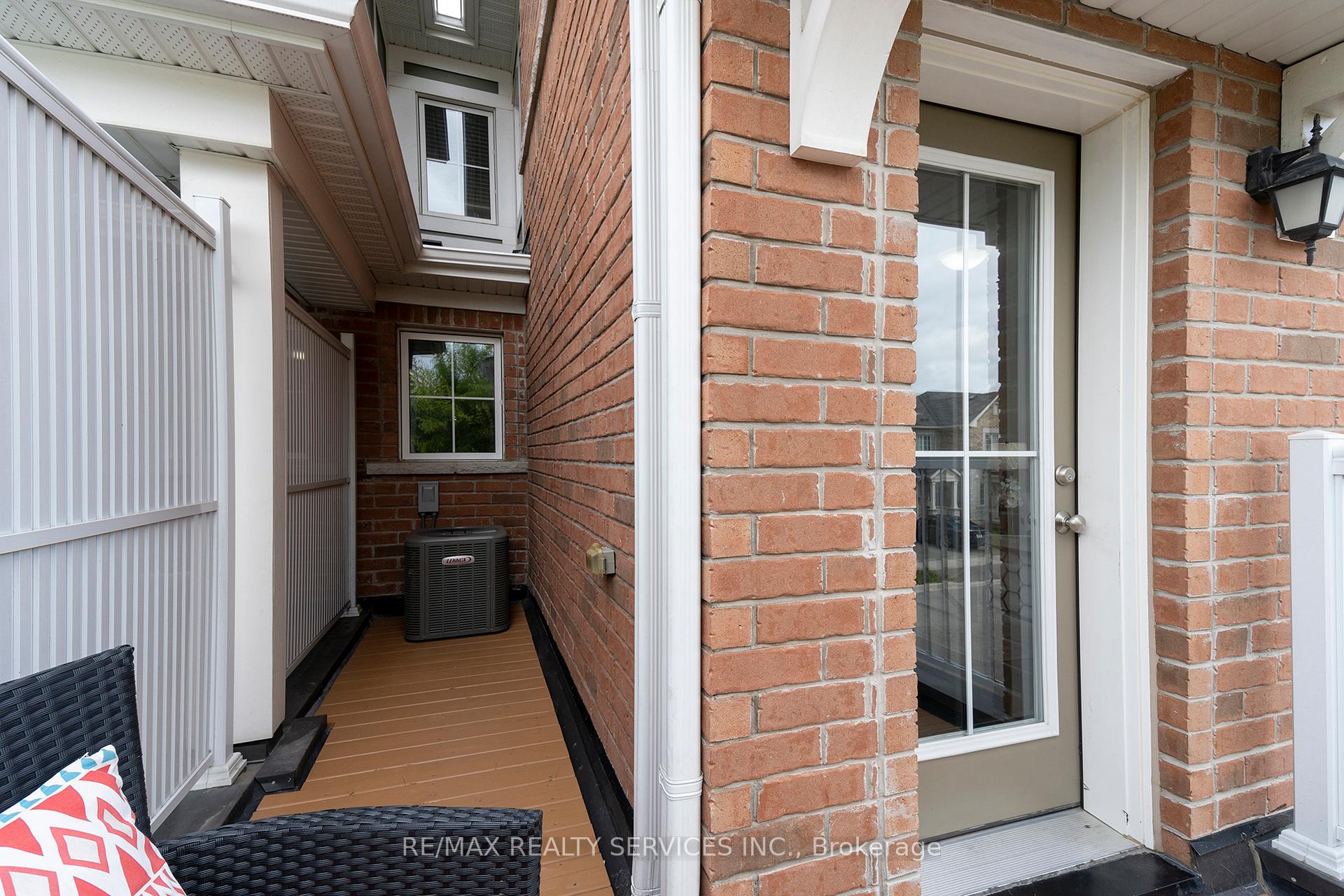 Photo 12 of 625 Laking Terrace, Milton, Clarke — HOMEH