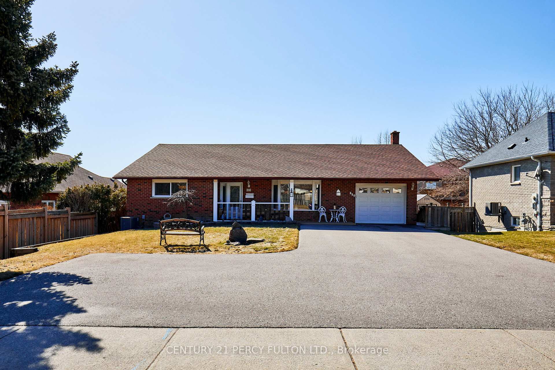 Photo 2 of 880 Ritson Road N, Oshawa, Centennial — HOMEH