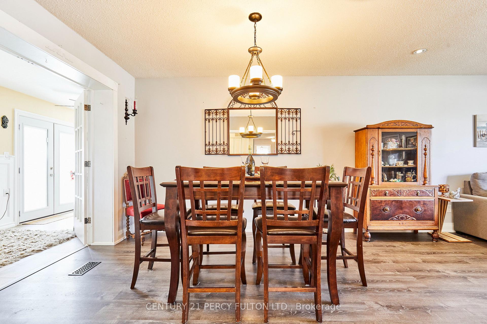 Photo 10 of 880 Ritson Road N, Oshawa, Centennial — HOMEH
