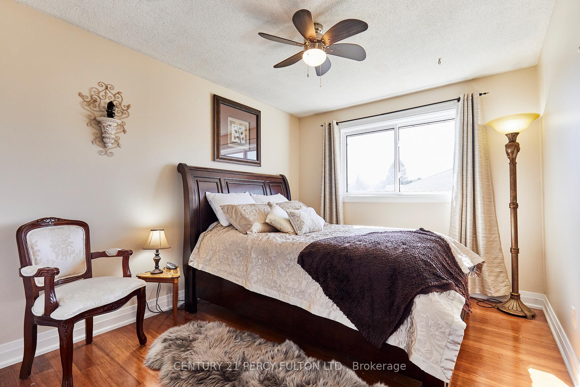 Photo 20 of 880 Ritson Road N, Oshawa, Centennial — HOMEH