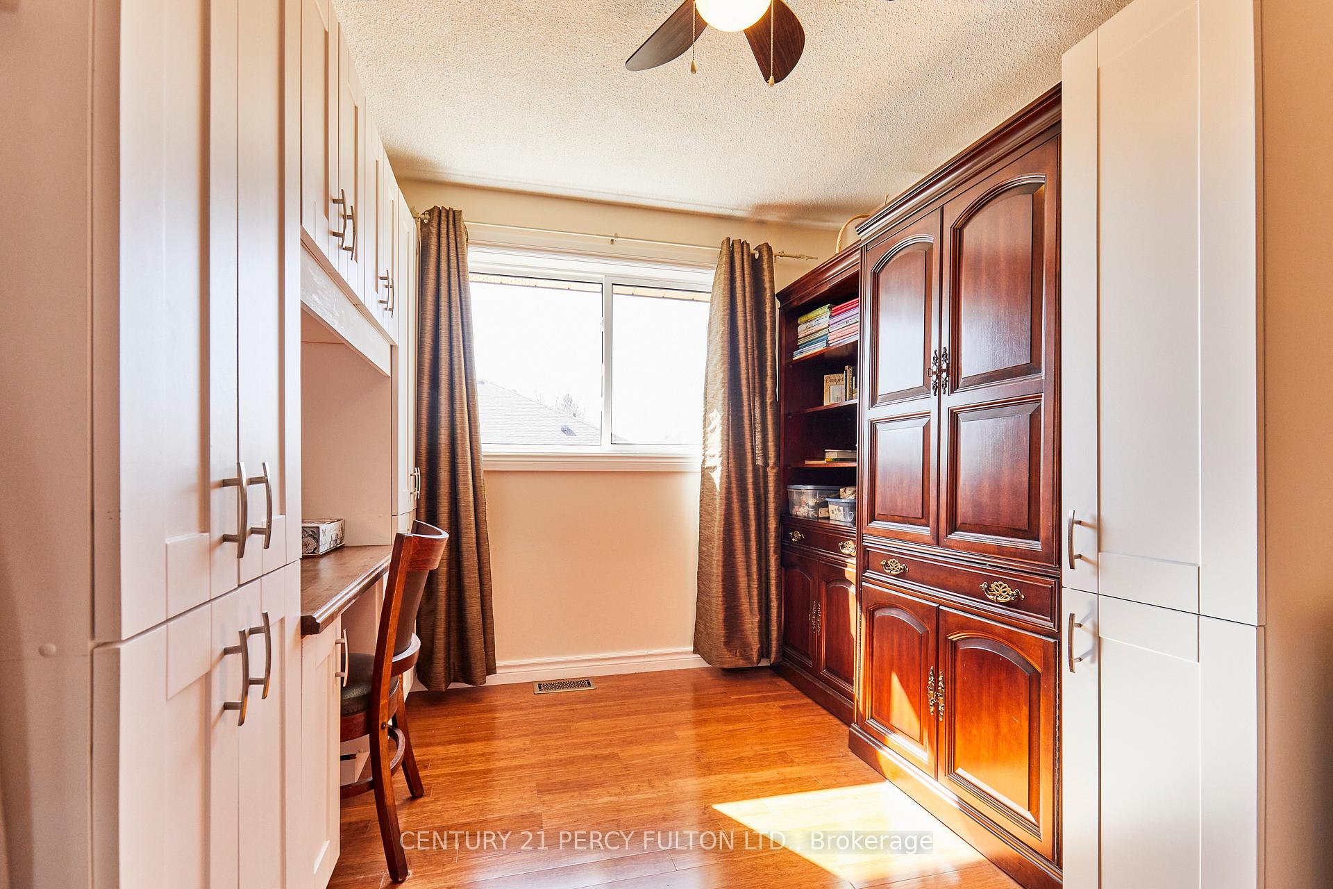 Photo 21 of 880 Ritson Road N, Oshawa, Centennial — HOMEH