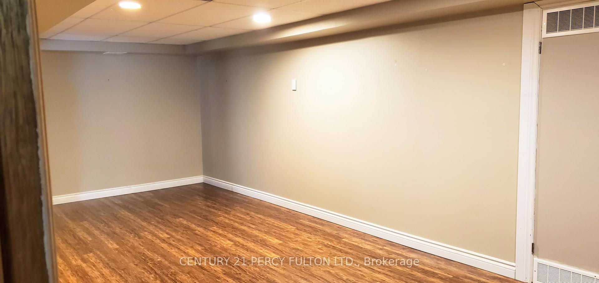Photo 37 of 880 Ritson Road N, Oshawa, Centennial — HOMEH