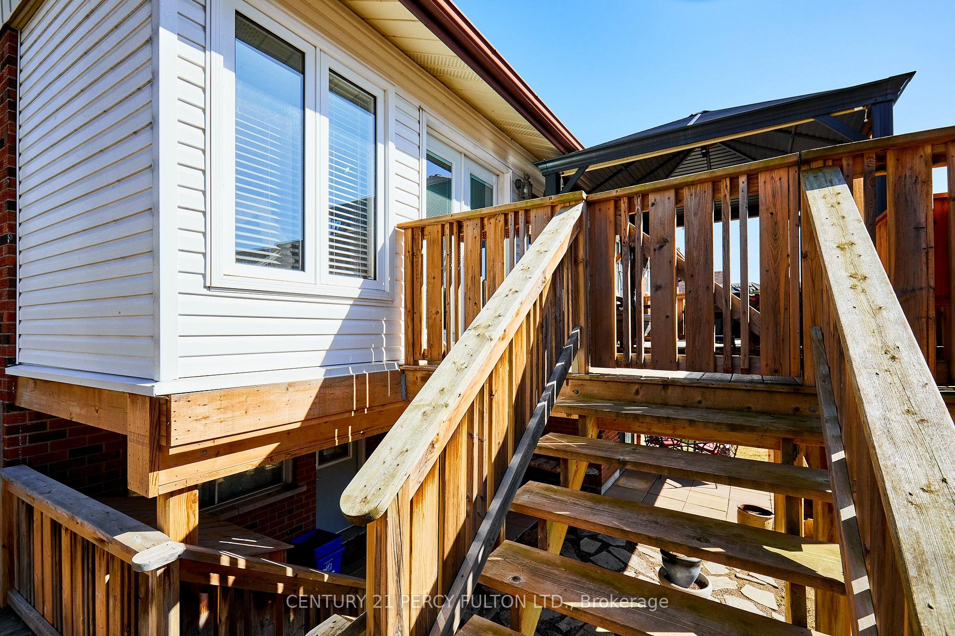 Photo 44 of 880 Ritson Road N, Oshawa, Centennial — HOMEH