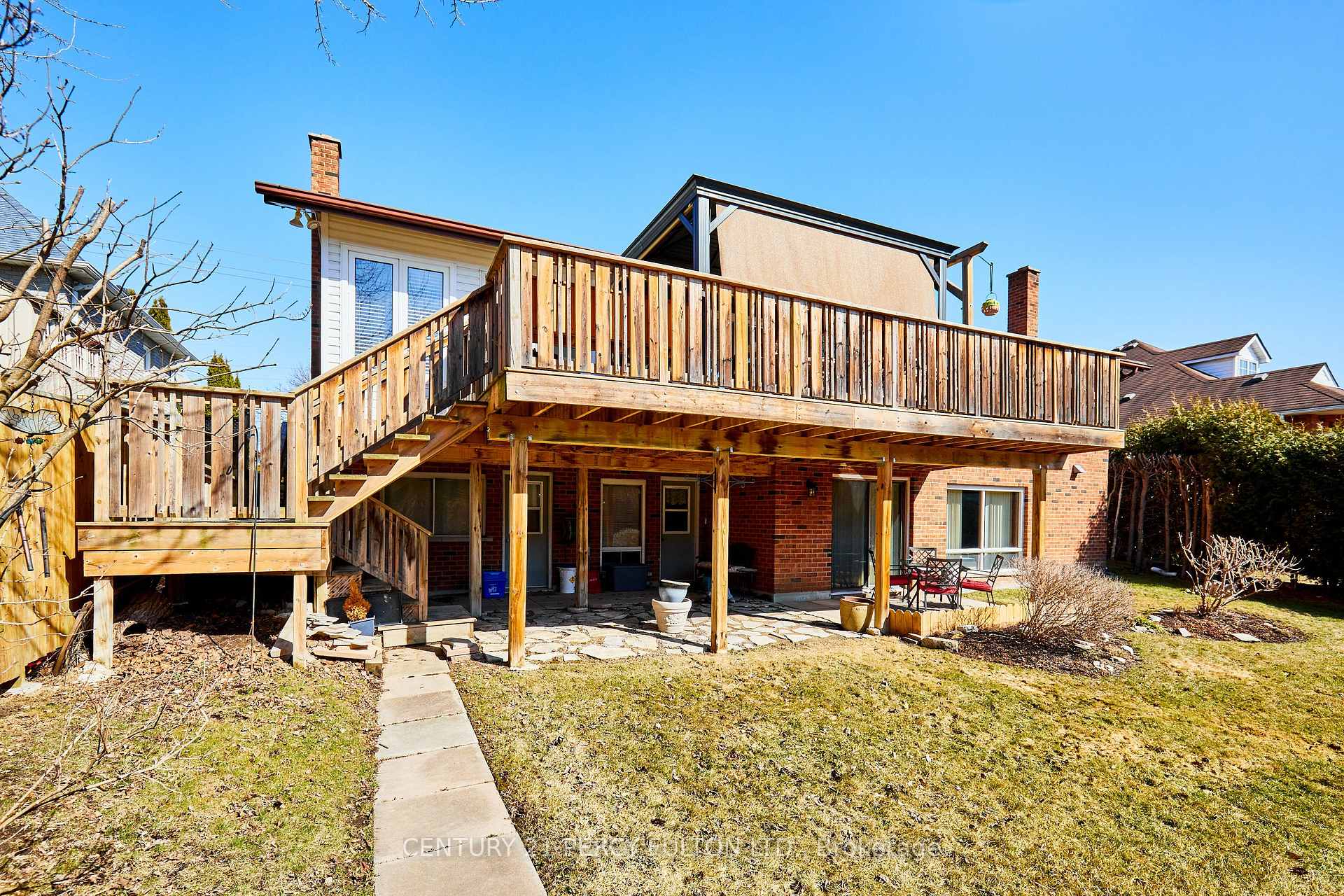 Photo 48 of 880 Ritson Road N, Oshawa, Centennial — HOMEH