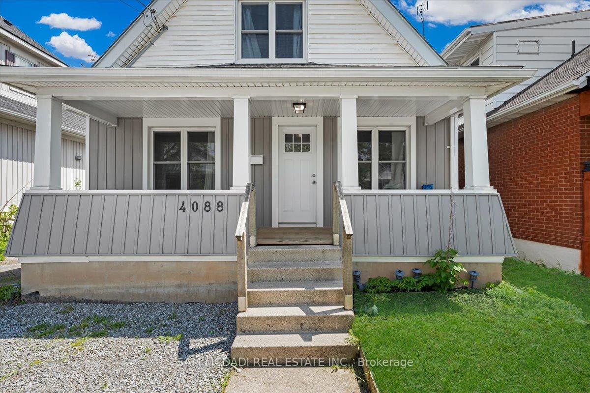 Photo 3 of 4088 Broughton Avenue, Niagara Falls, Downtown — HOMEH
