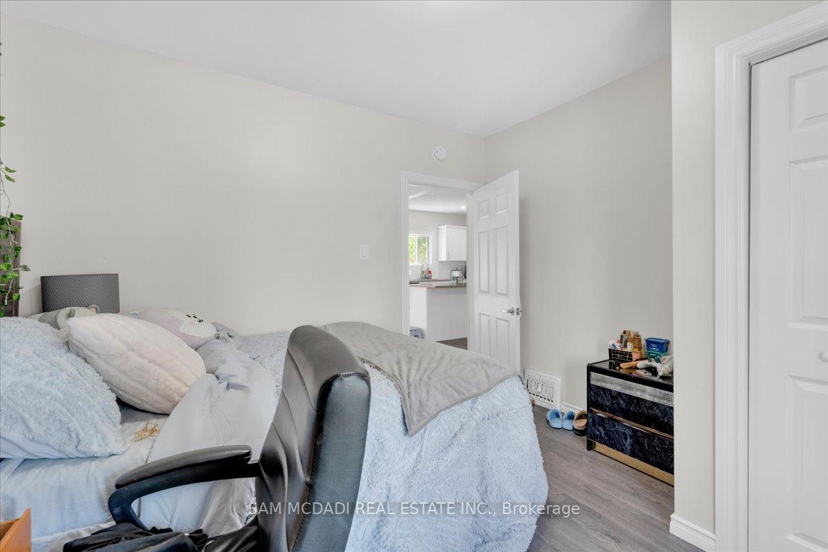 Photo 12 of 4088 Broughton Avenue, Niagara Falls, Downtown — HOMEH
