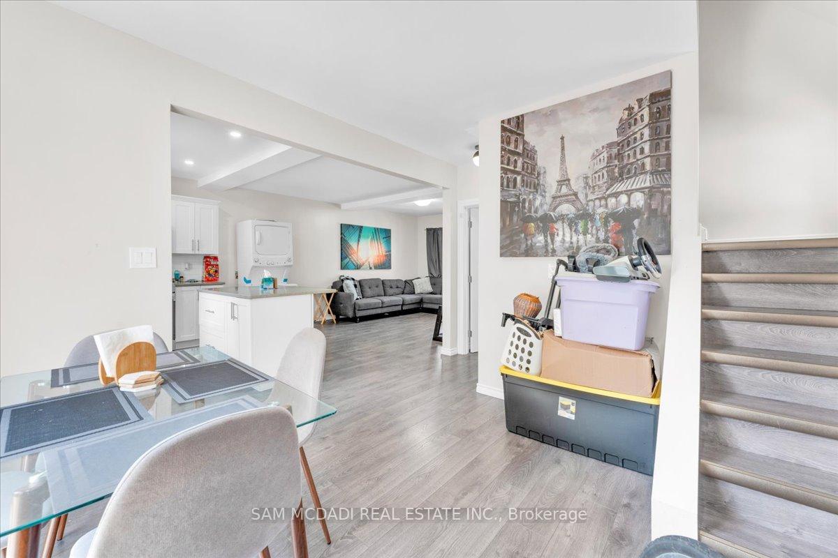 Photo 15 of 4088 Broughton Avenue, Niagara Falls, Downtown — HOMEH