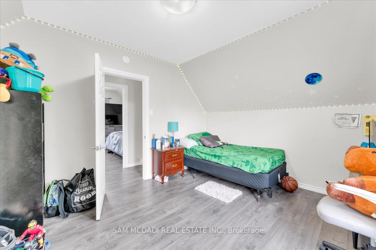 Photo 21 of 4088 Broughton Avenue, Niagara Falls, Downtown — HOMEH
