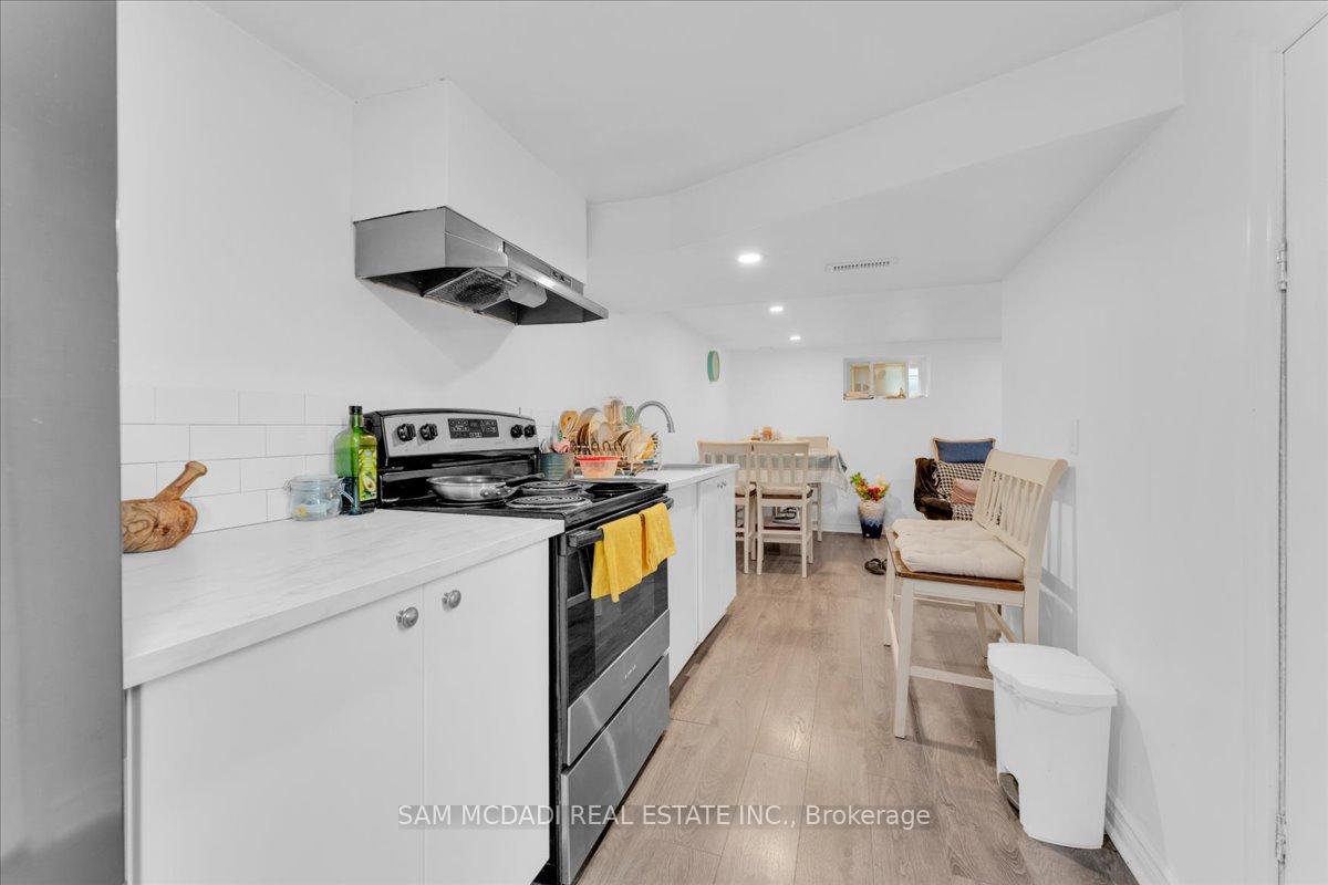 Photo 25 of 4088 Broughton Avenue, Niagara Falls, Downtown — HOMEH