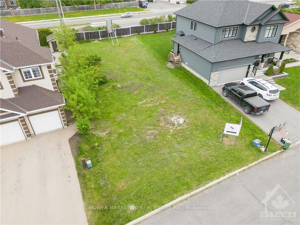 Photo 15 of 6074 Buttonfield Place, Ottawa, Chapel Hill South - Orleans Village — HOMEH