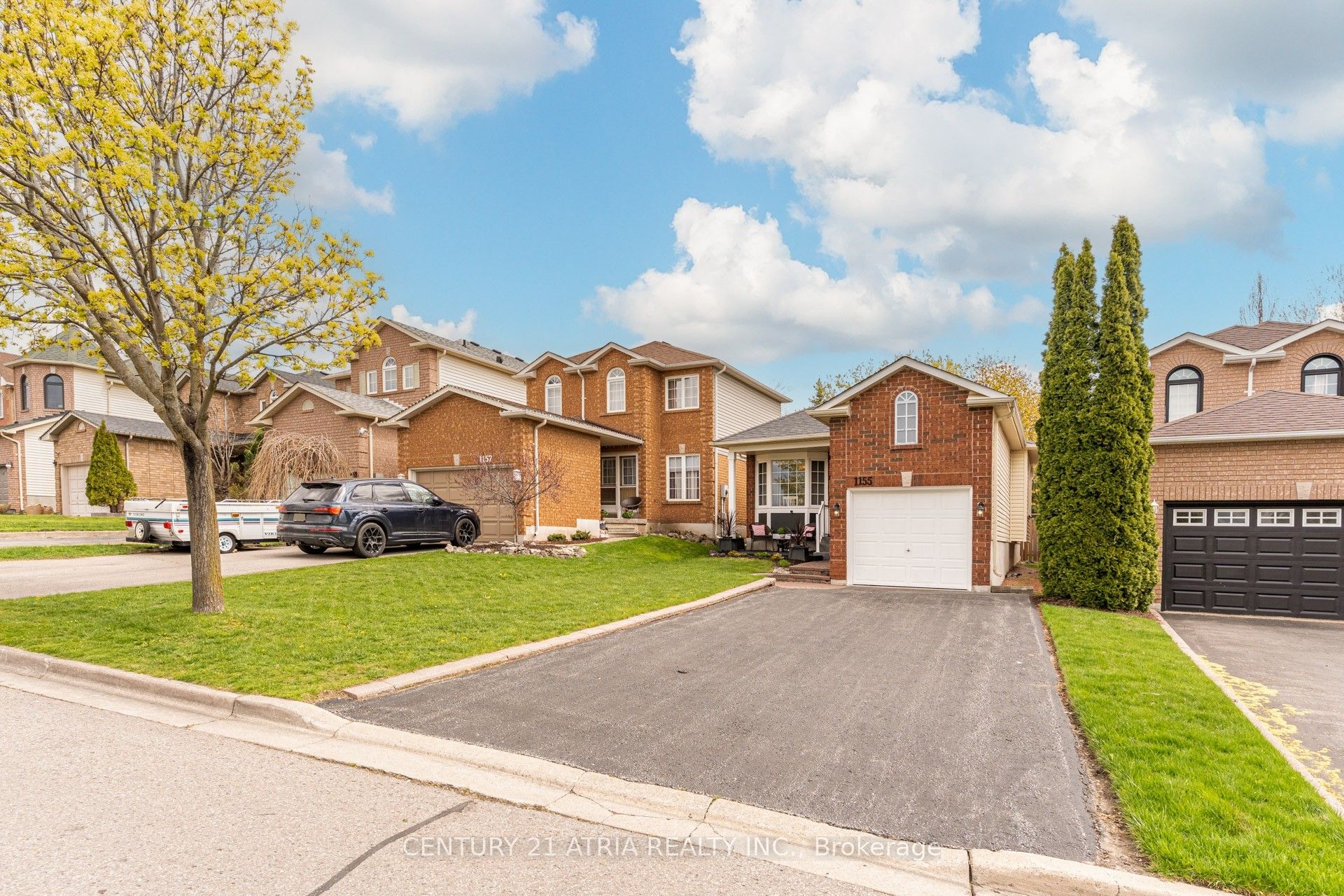 Front of 1155 Ridgemount Boulevard