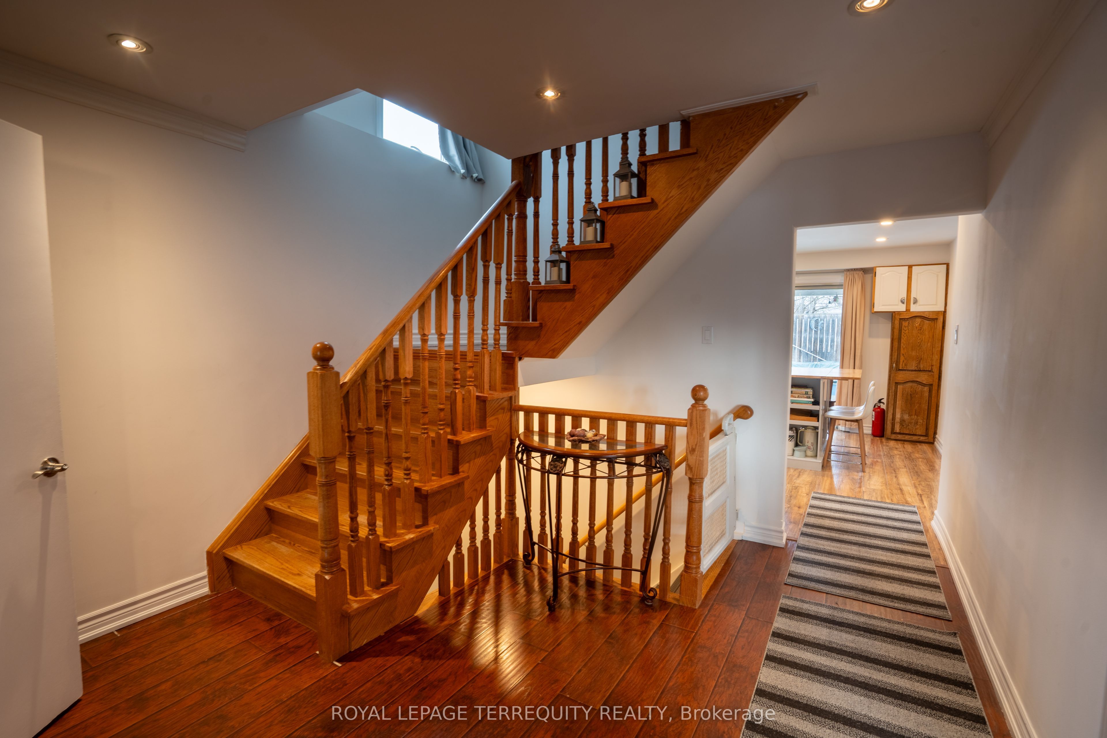 Photo 48 of 65 Dorset Drive, Brampton, Southgate — HOMEH