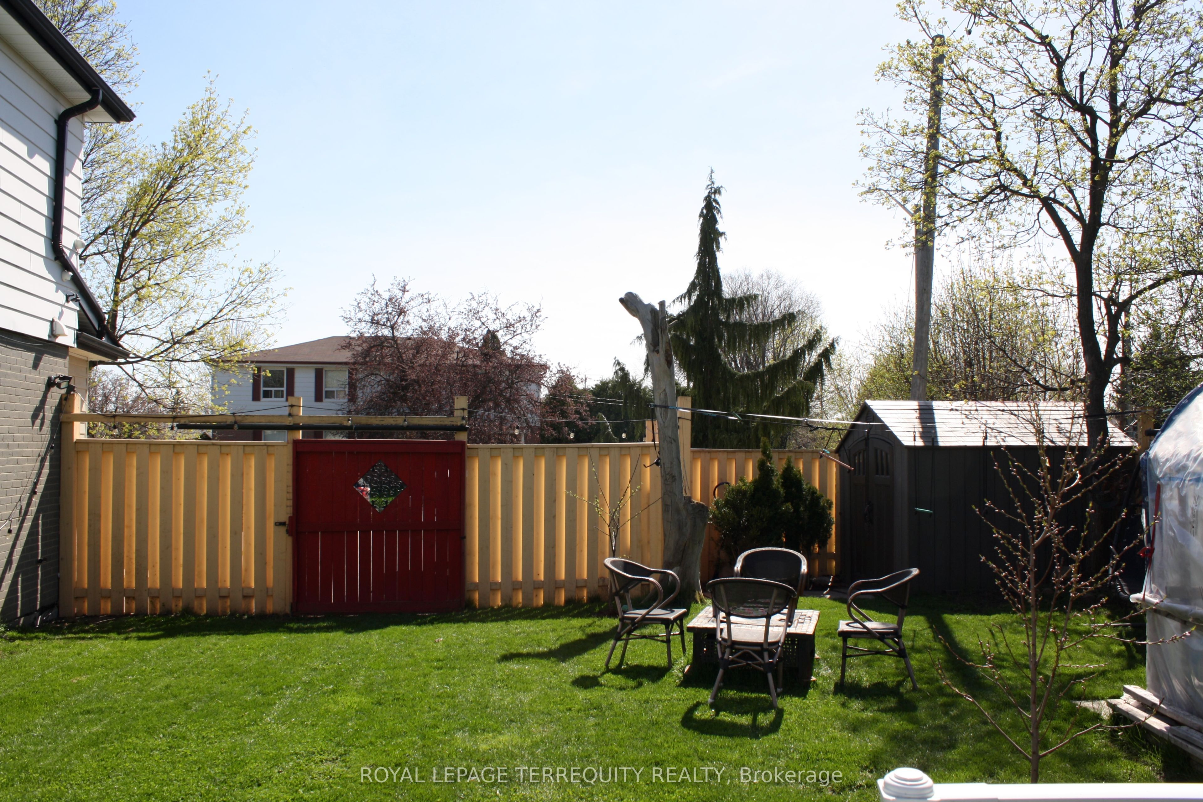 Photo 82 of 65 Dorset Drive, Brampton, Southgate — HOMEH