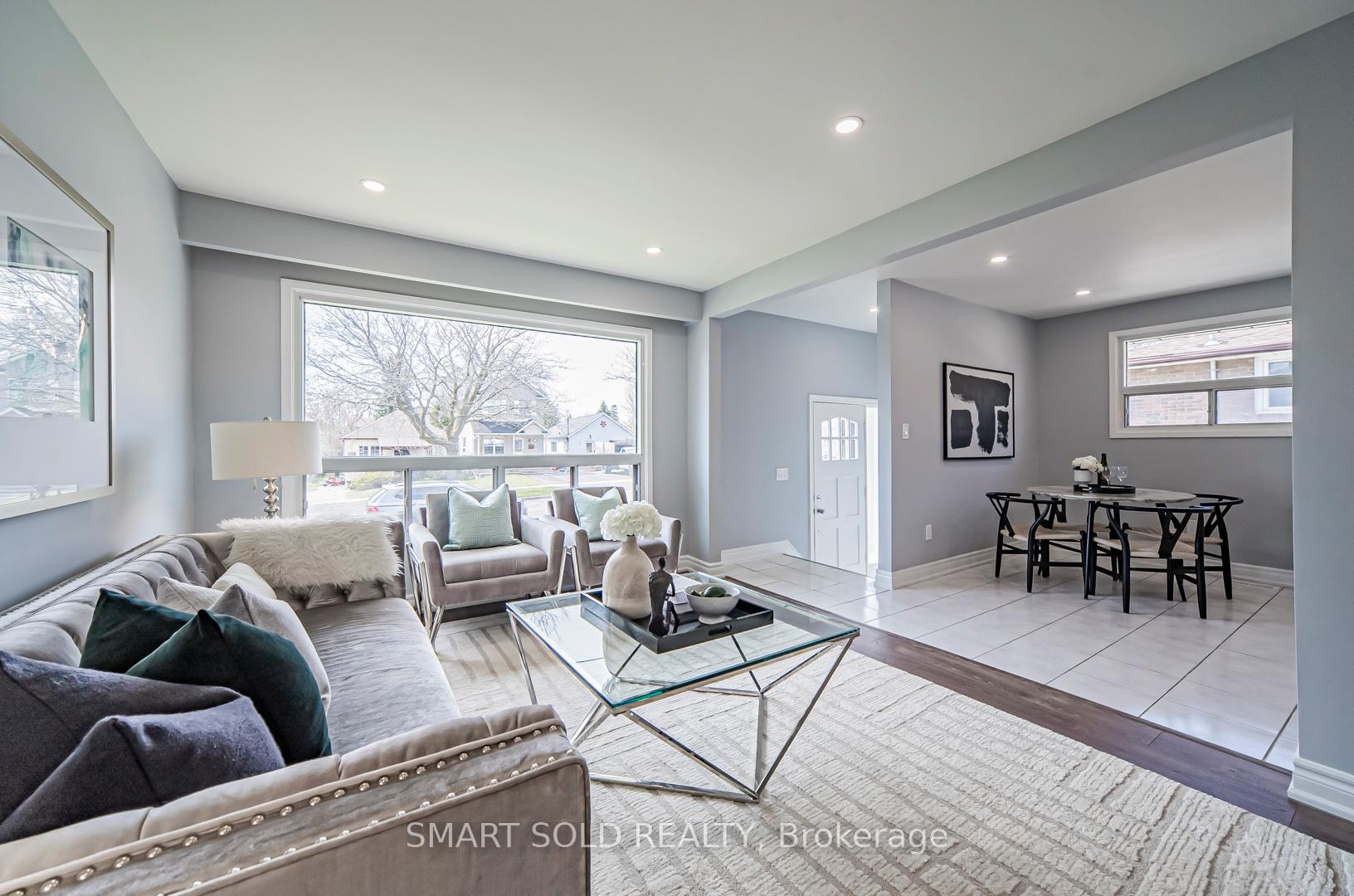 Photo 8 of 81 Cromwell Avenue, Oshawa, Vanier — HOMEH