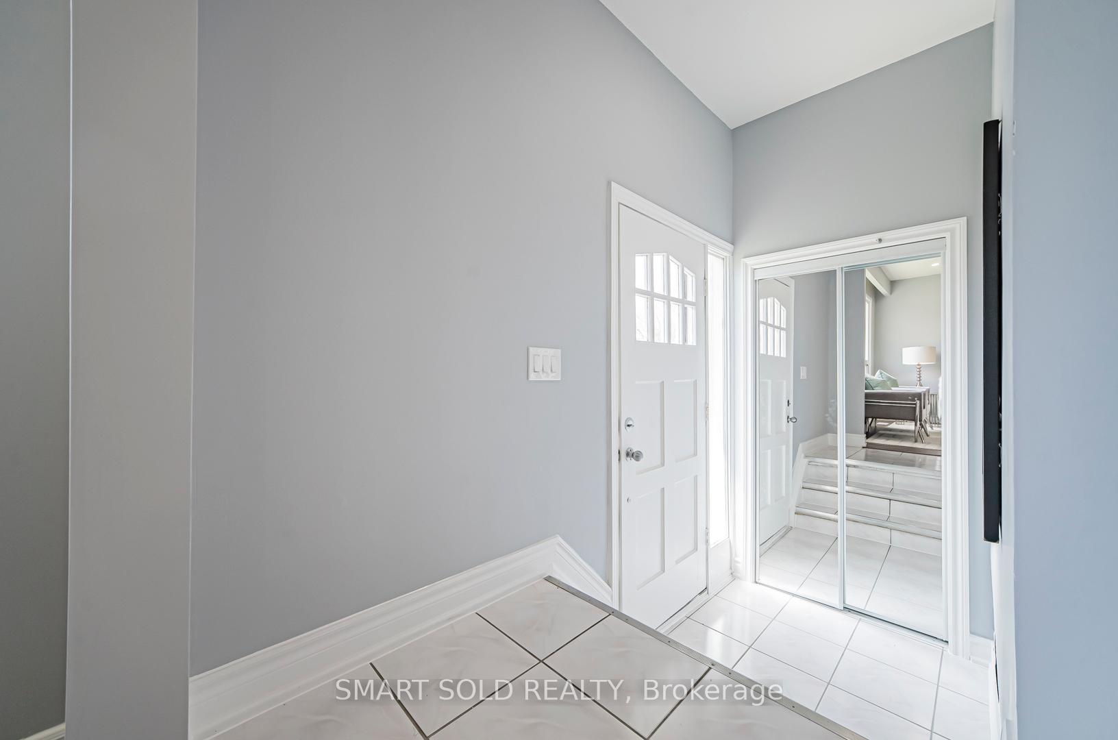 Photo 17 of 81 Cromwell Avenue, Oshawa, Vanier — HOMEH