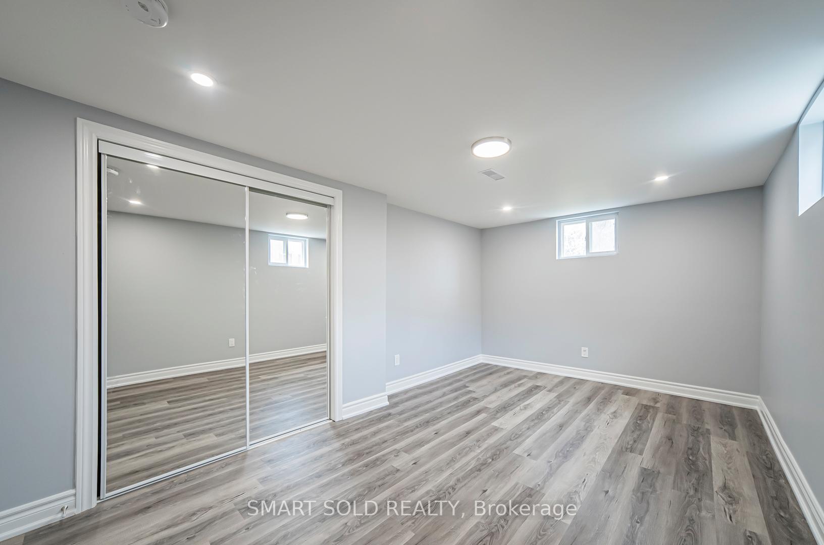 Photo 29 of 81 Cromwell Avenue, Oshawa, Vanier — HOMEH
