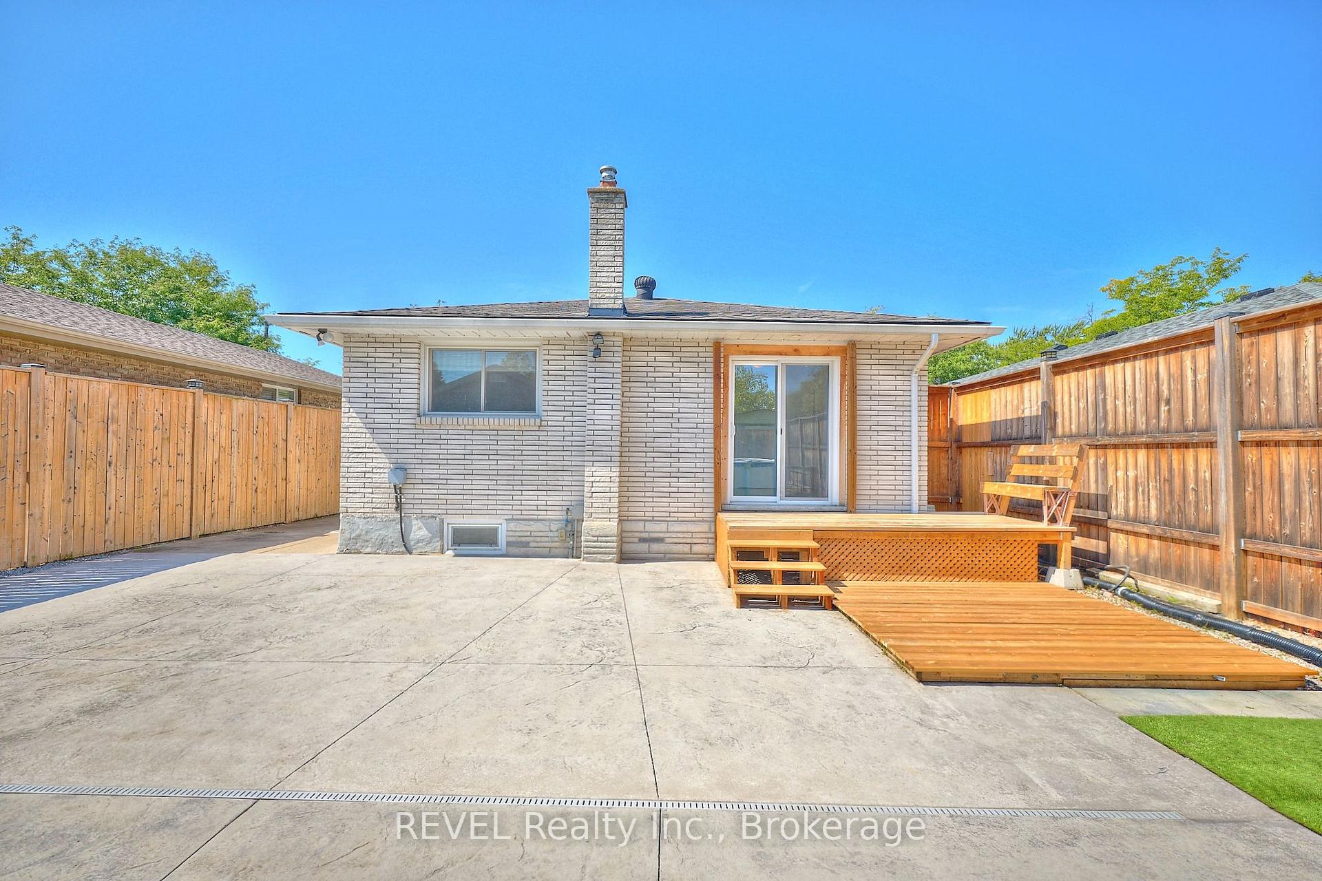 Photo 23 of 7386 Sunhaven Drive, Niagara Falls, Marineland — HOMEH