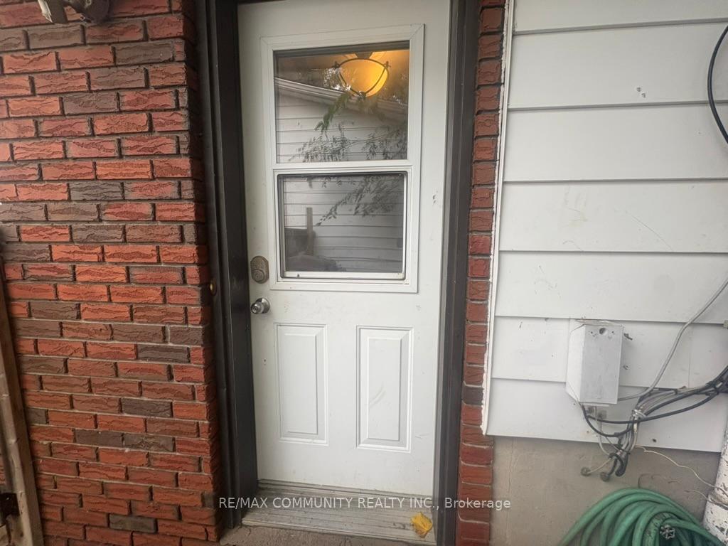 Photo 2 of Unit BSMT, 603 Devon Avenue, Oshawa, Donevan — HOMEH