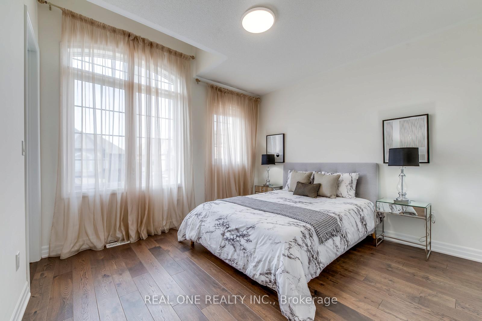 Photo 25 of 1249 Sweetfern Crescent, Milton, Cobban — HOMEH