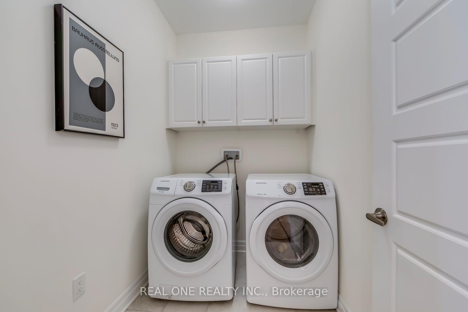 Photo 40 of 1249 Sweetfern Crescent, Milton, Cobban — HOMEH