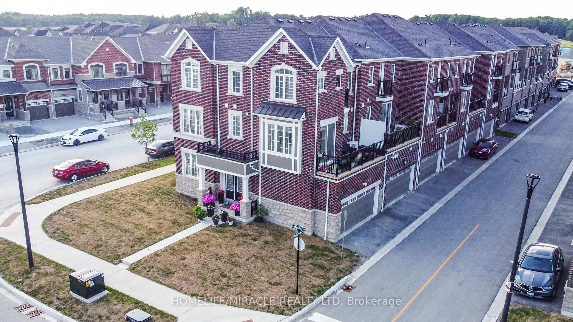 Photo 4 of 3251 Brigadier Avenue, Pickering, Rural Pickering — HOMEH