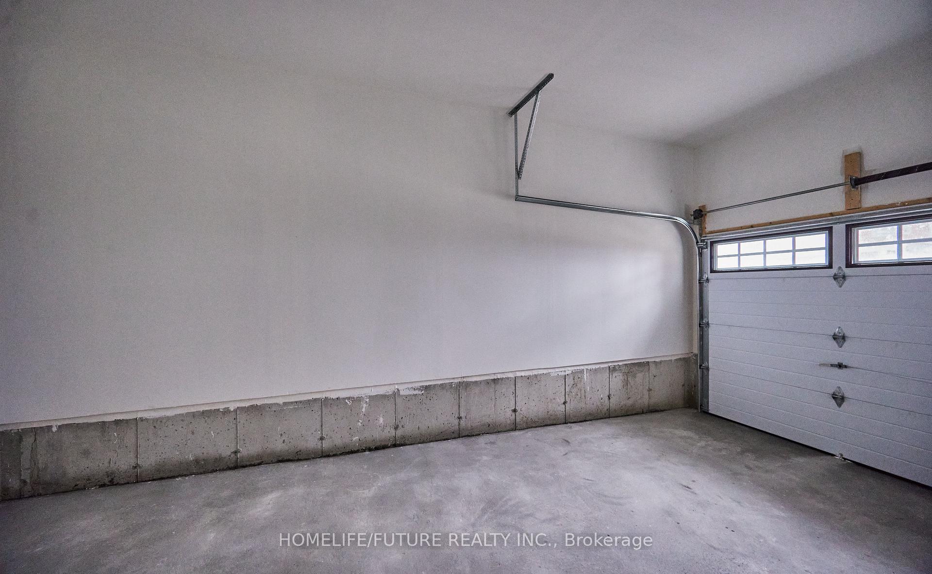 Photo 12 of 3378 Salt Springs Drive, Pickering, Rural Pickering — HOMEH