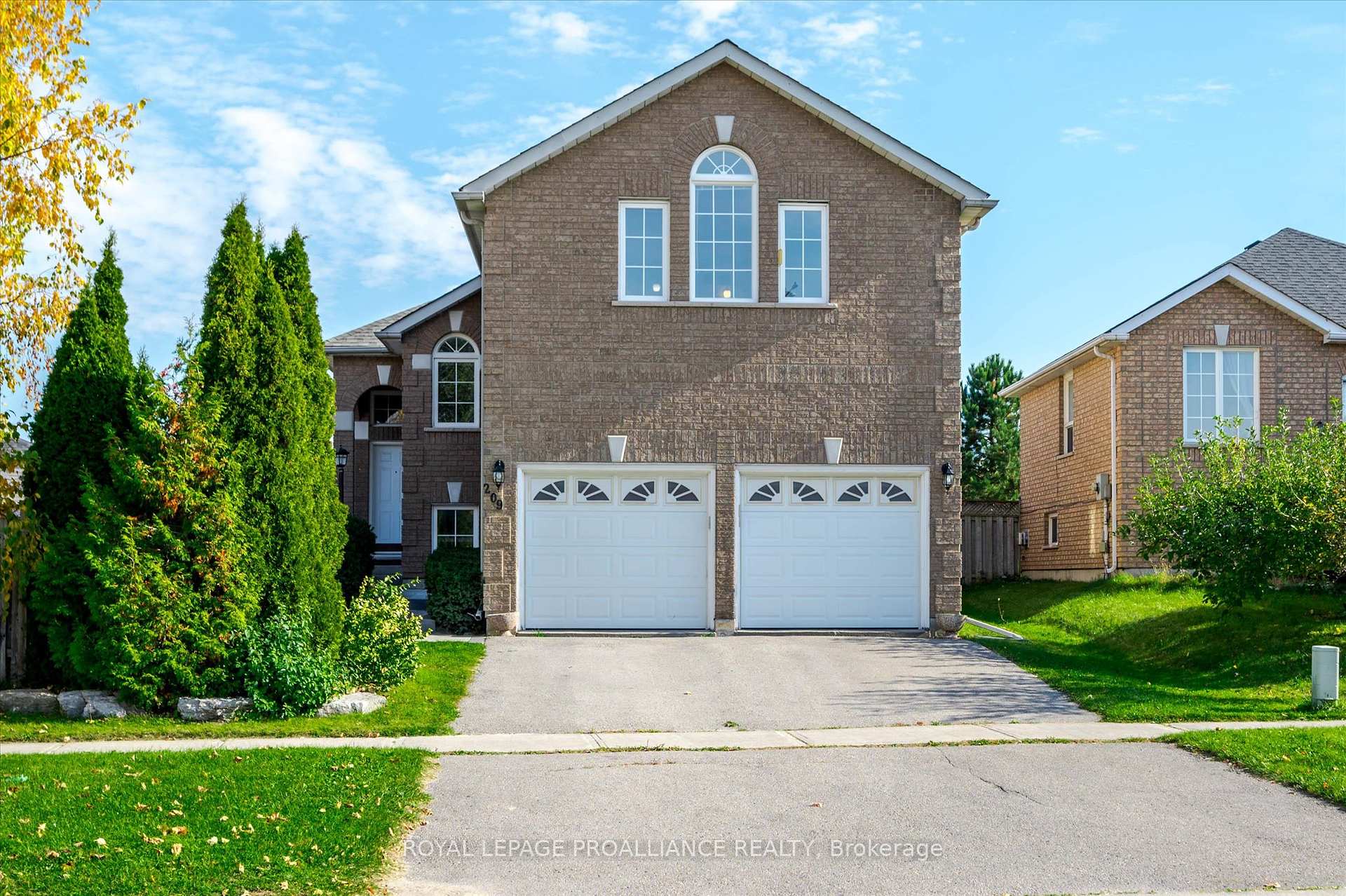 Photo 1 of 209 Towerhill Road, Peterborough, Northcrest Ward 5 — HOMEH