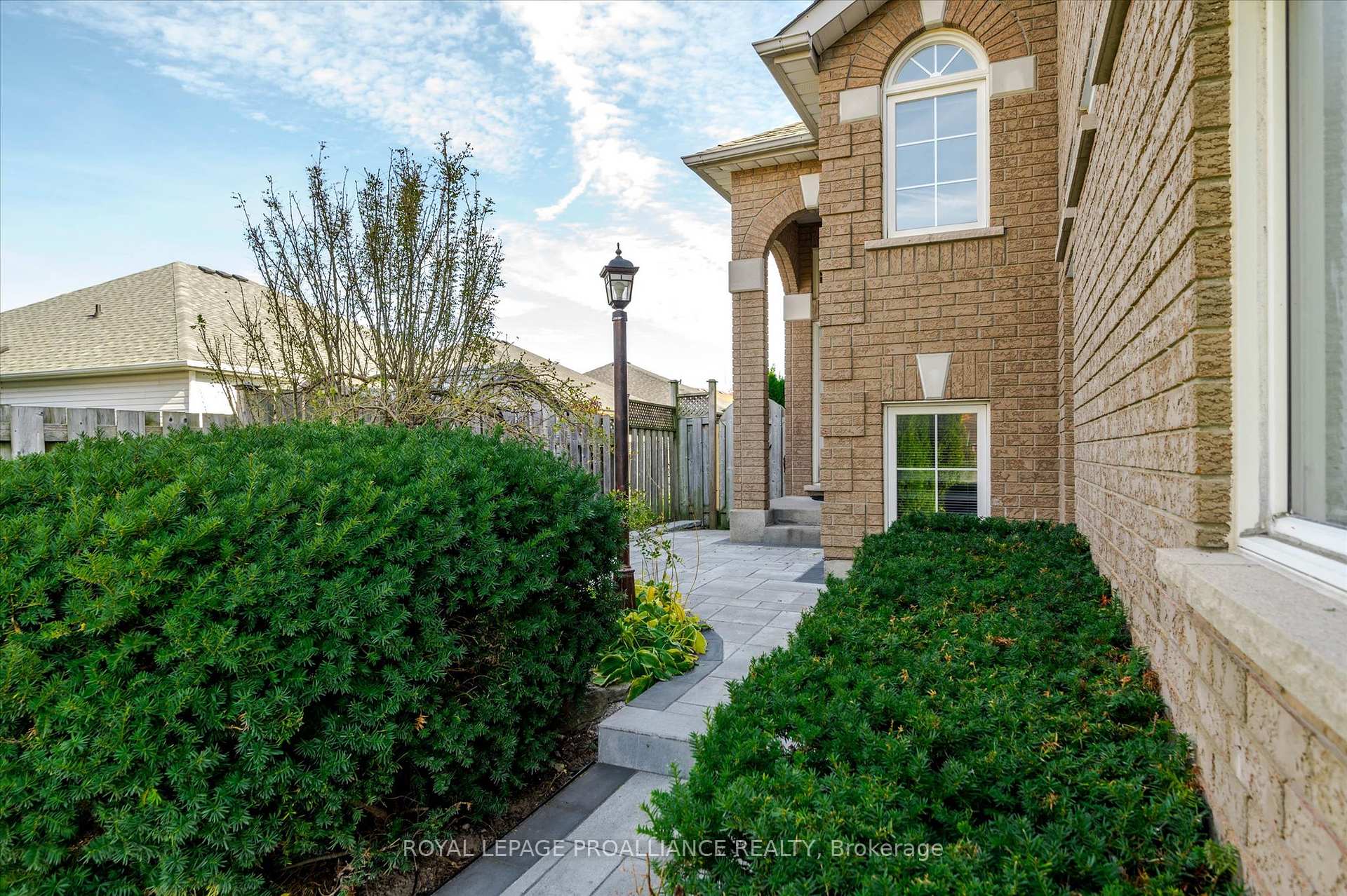 Photo 2 of 209 Towerhill Road, Peterborough, Northcrest Ward 5 — HOMEH