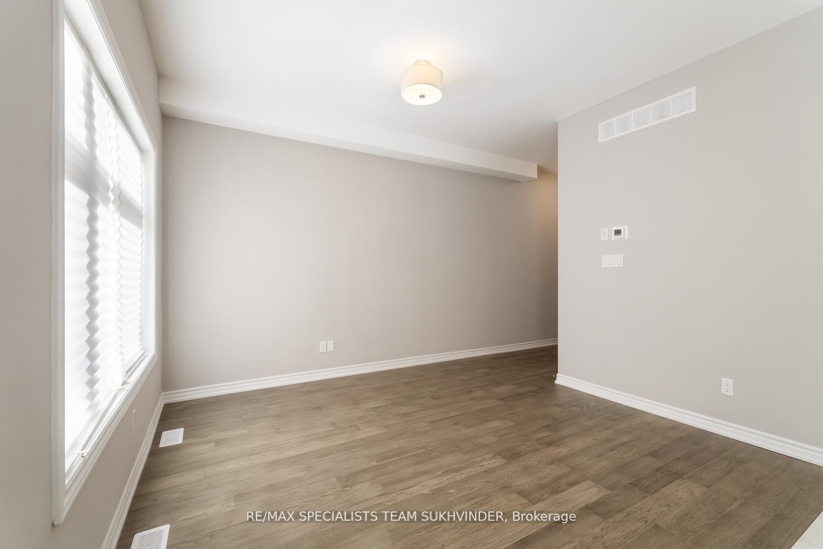 Photo 10 of Unit 41, 5672 Dorchester Road, Niagara Falls, Hospital — HOMEH