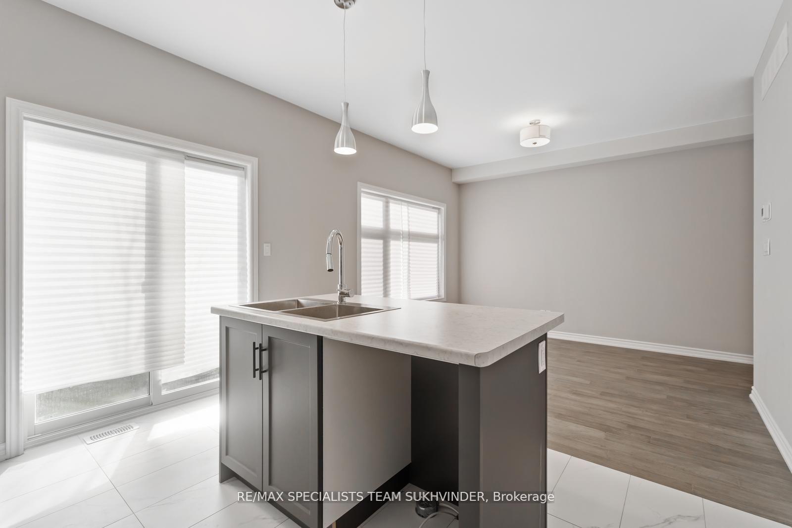 Photo 16 of Unit 41, 5672 Dorchester Road, Niagara Falls, Hospital — HOMEH