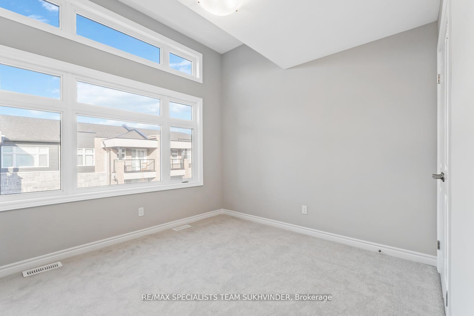 Photo 26 of Unit 41, 5672 Dorchester Road, Niagara Falls, Hospital — HOMEH