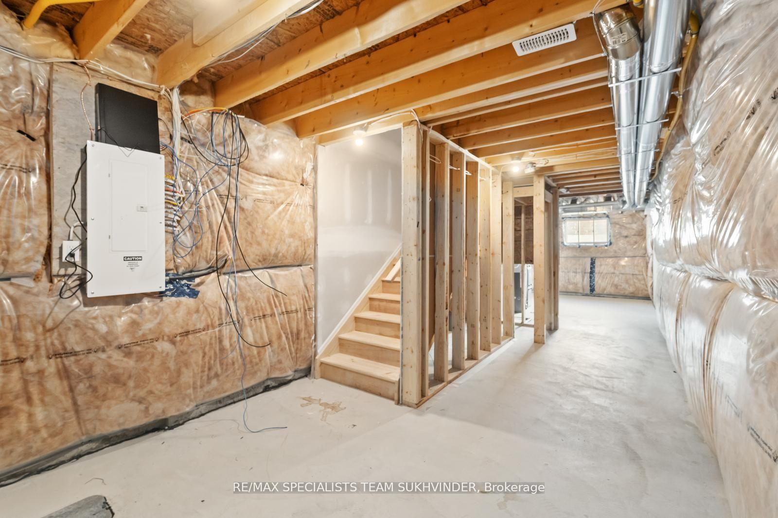 Photo 33 of Unit 41, 5672 Dorchester Road, Niagara Falls, Hospital — HOMEH