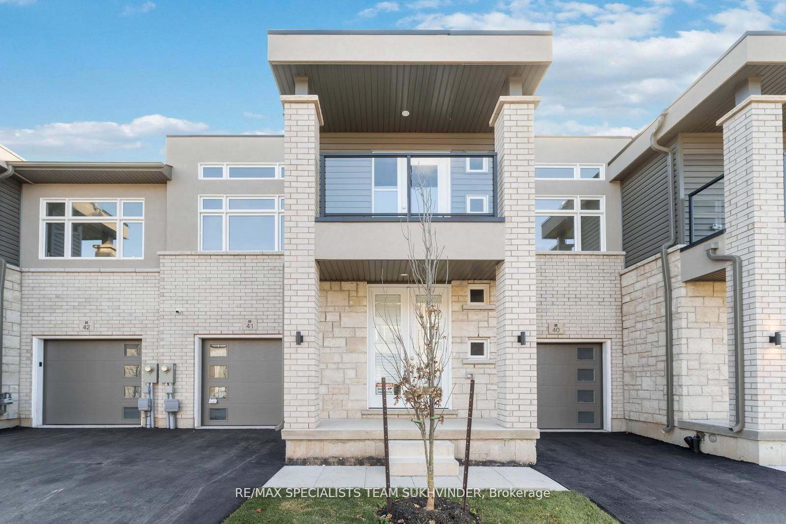 Photo 40 of Unit 41, 5672 Dorchester Road, Niagara Falls, Hospital — HOMEH