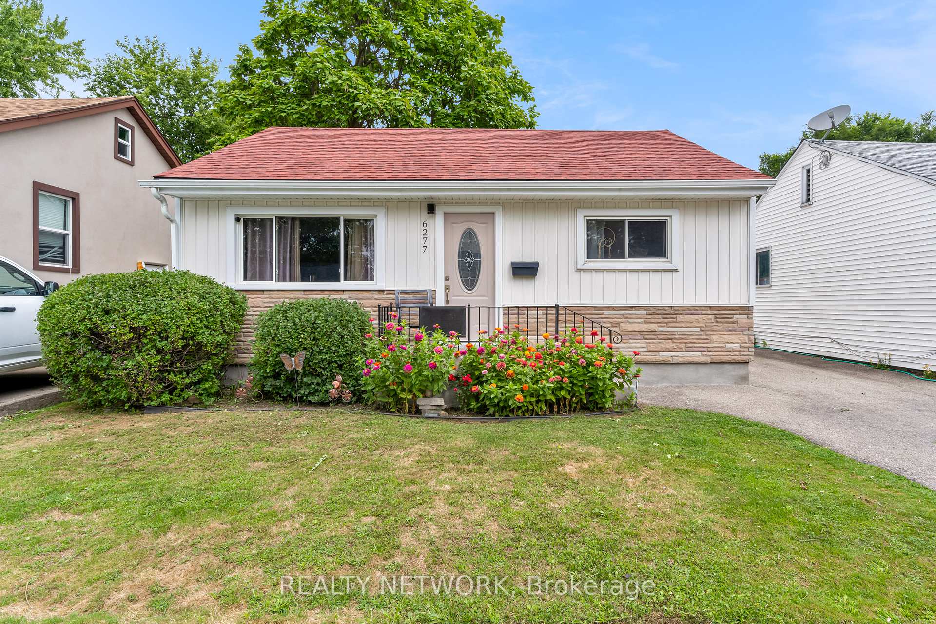 Photo 1 of 6277 Skinner Street, Niagara Falls, Arad/Fallsview — HOMEH