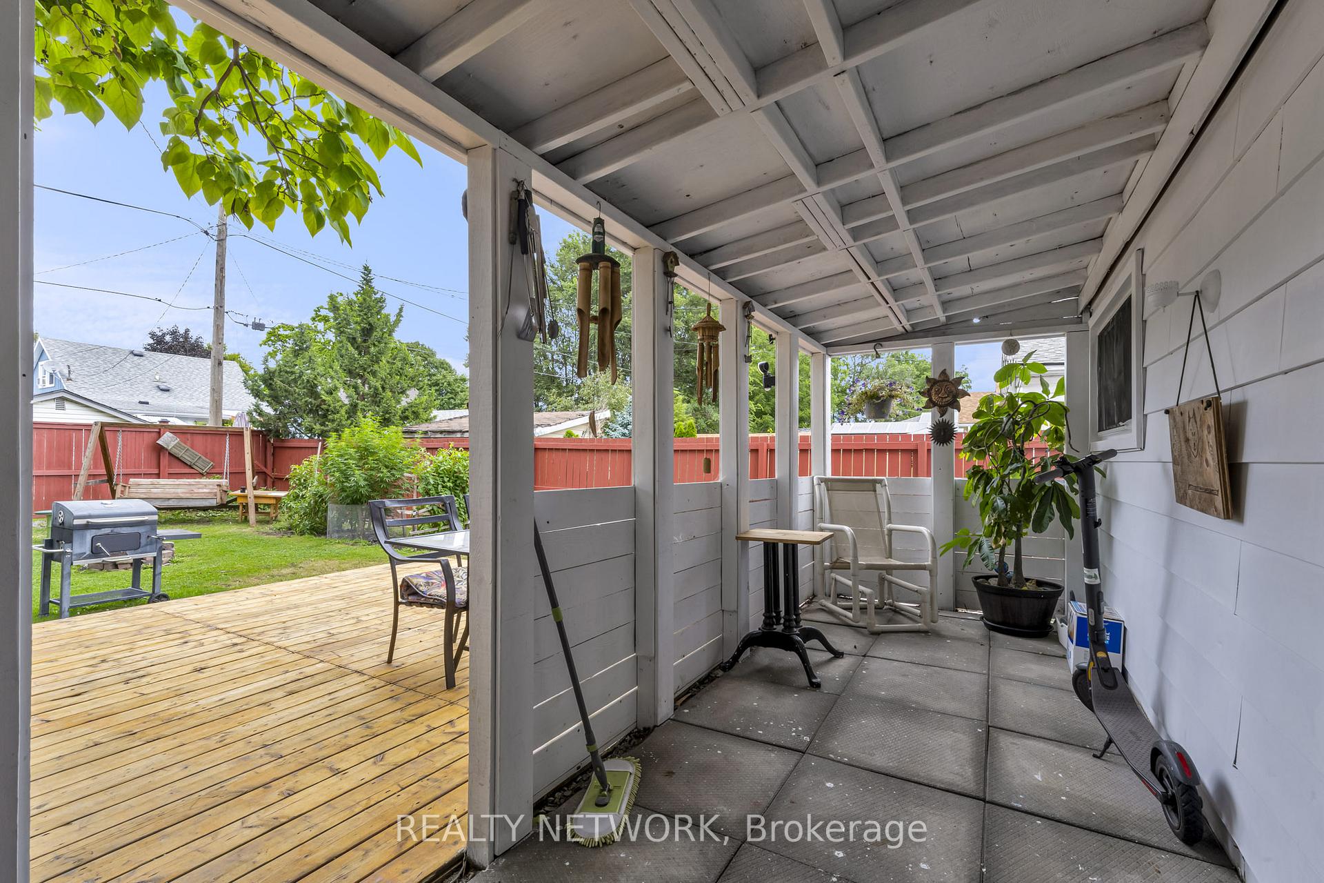 Photo 6 of 6277 Skinner Street, Niagara Falls, Arad/Fallsview — HOMEH