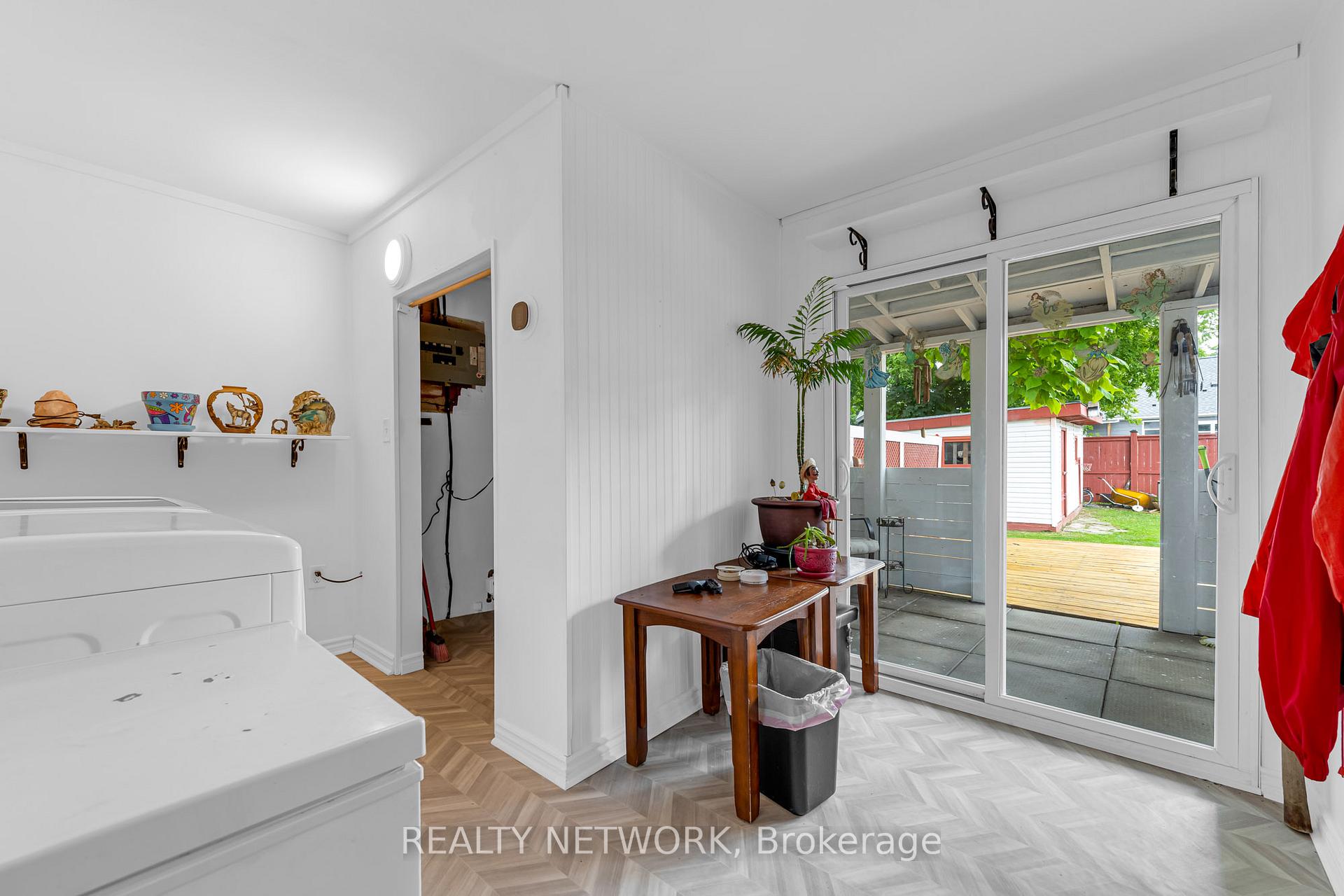 Photo 14 of 6277 Skinner Street, Niagara Falls, Arad/Fallsview — HOMEH