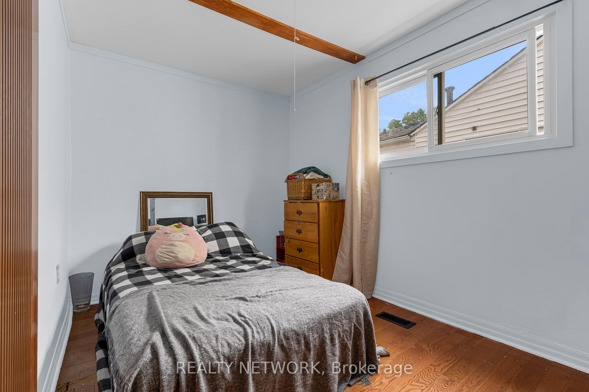 Photo 18 of 6277 Skinner Street, Niagara Falls, Arad/Fallsview — HOMEH