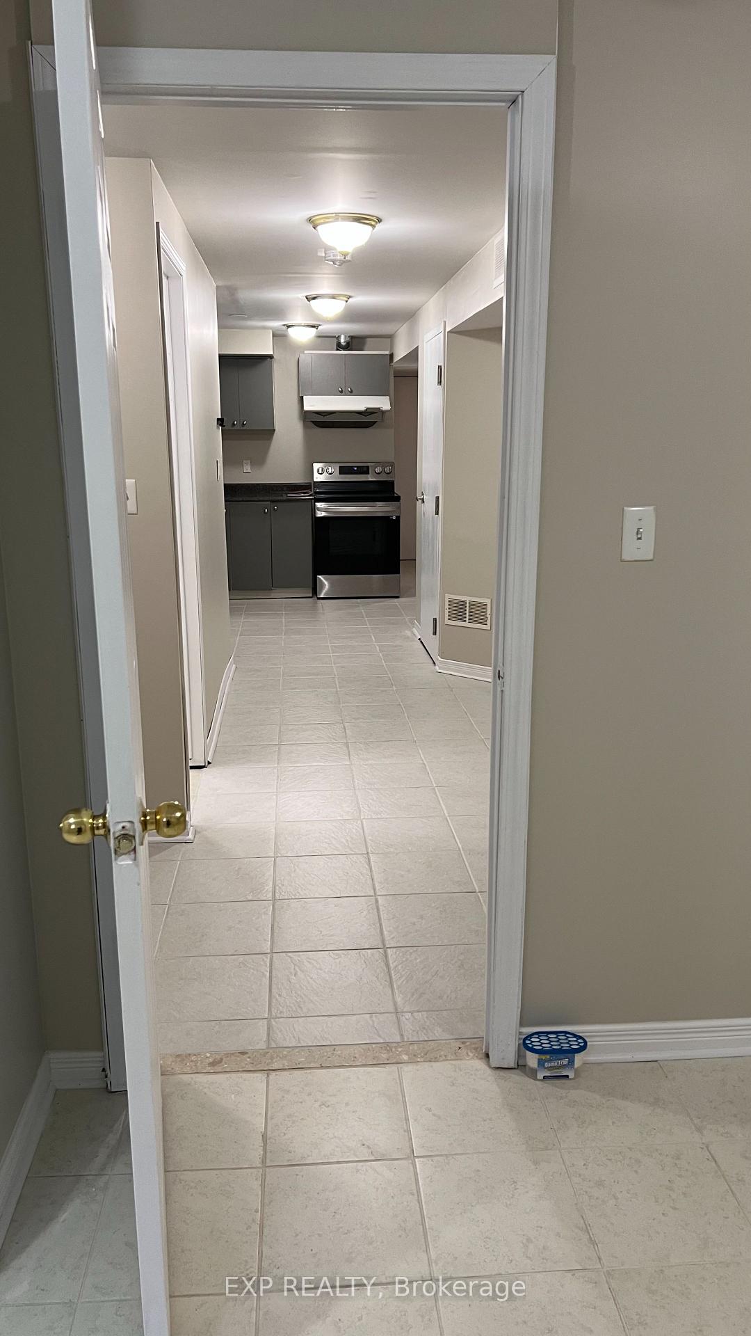 Photo 1 of 1402 Day Terrace W, Milton, Ford — HOMEH