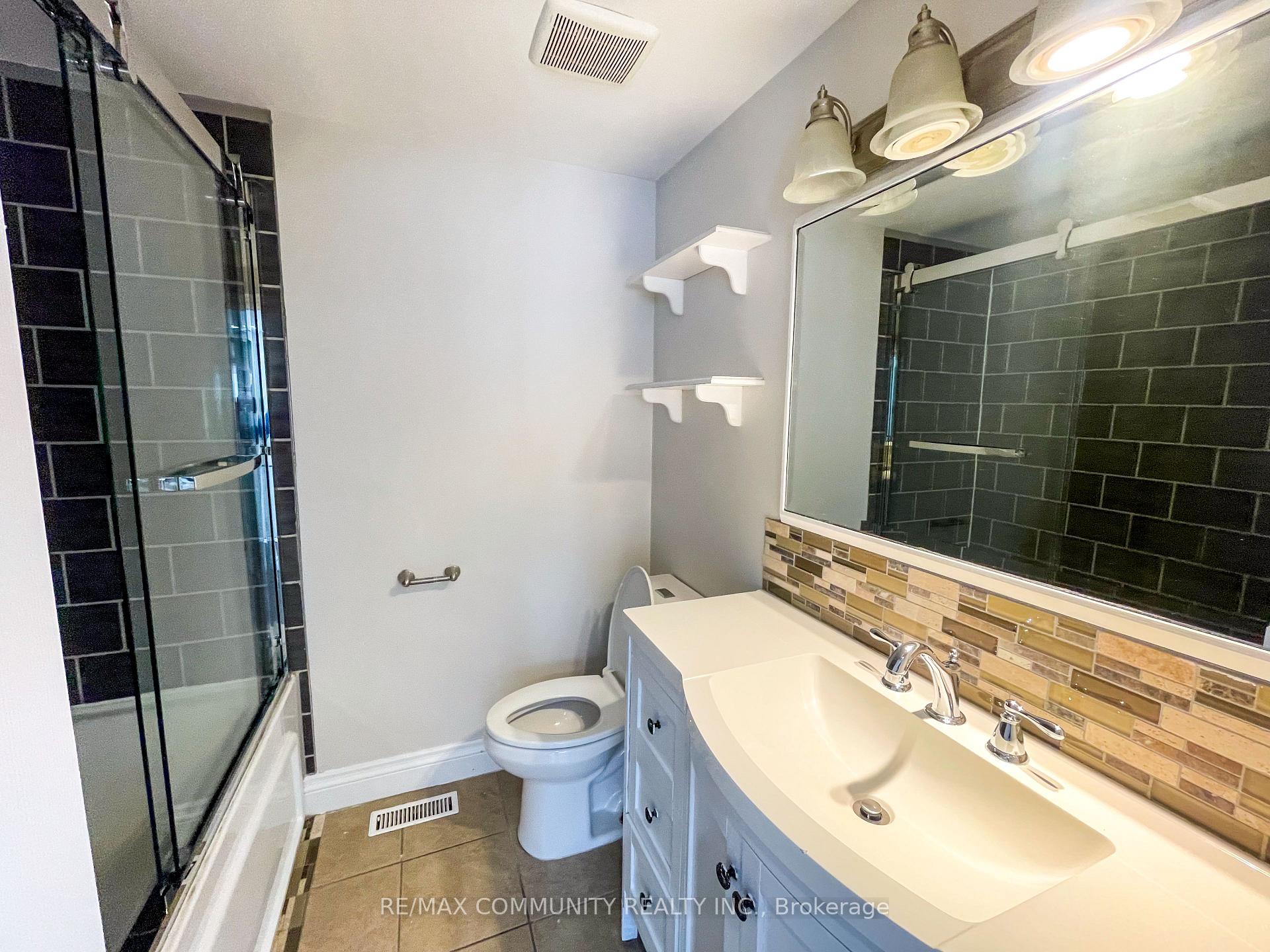 Photo 20 of 1268 Trowbridge Drive, Oshawa, Centennial — HOMEH