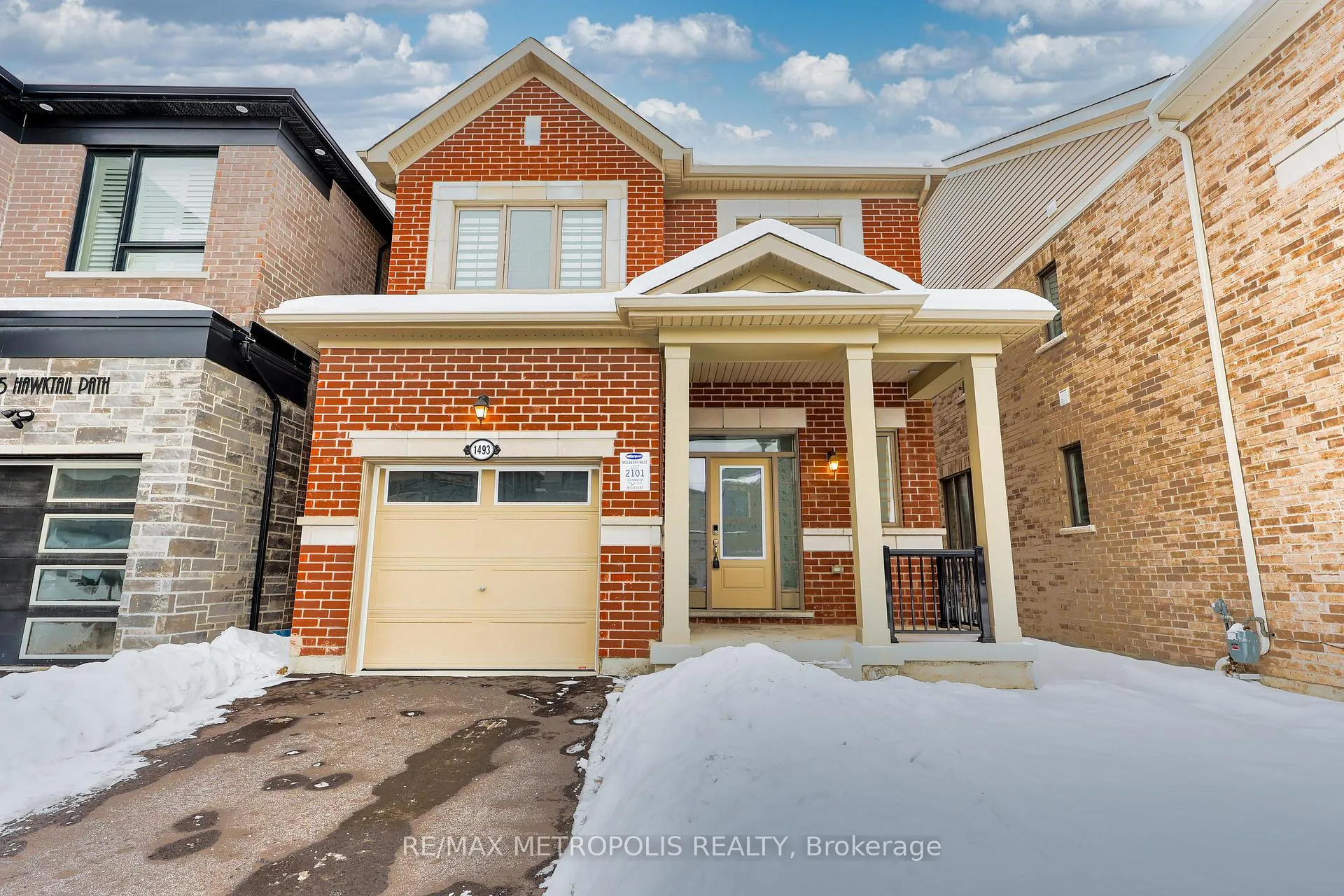 Photo 1 of 1493 Hawktail Path, Pickering, Rural Pickering — HOMEH