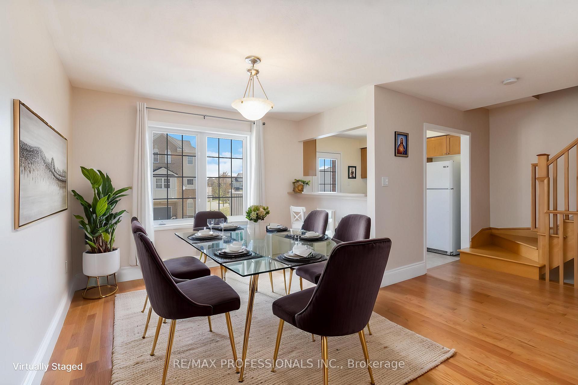 Photo 7 of 948 Sprague Place, Milton, Coates — HOMEH