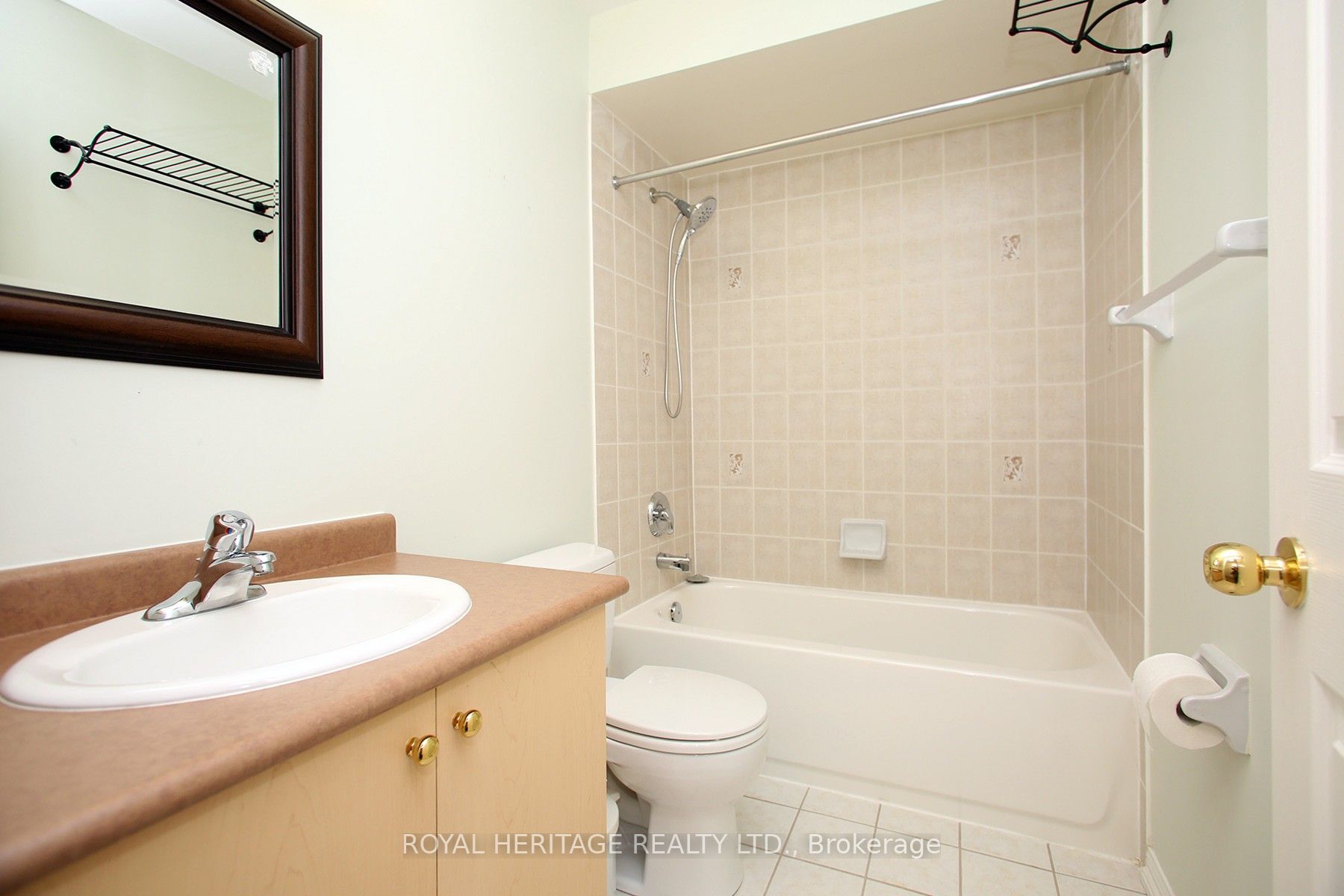 Photo 48 of 70 Longueuil Place, Whitby, Pringle Creek — HOMEH