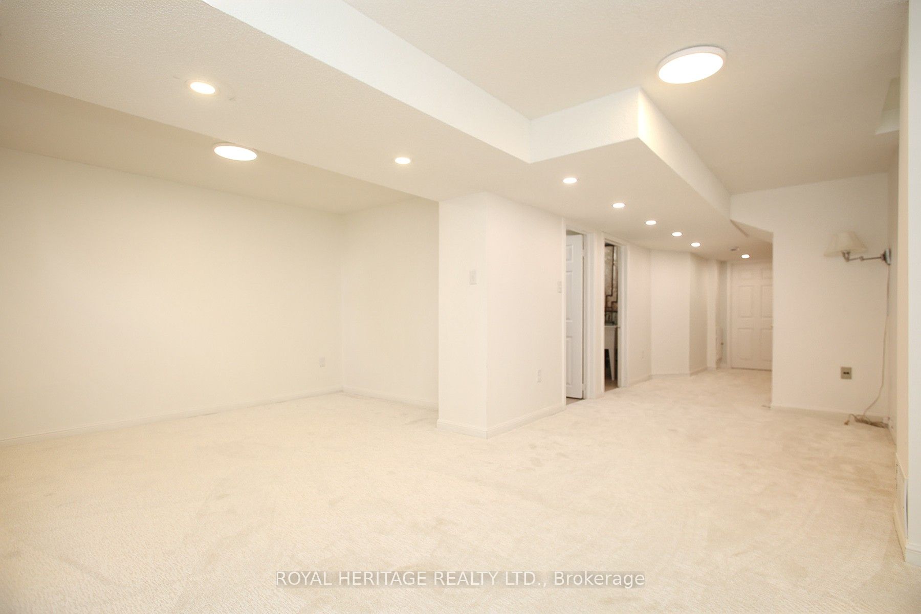 Photo 54 of 70 Longueuil Place, Whitby, Pringle Creek — HOMEH