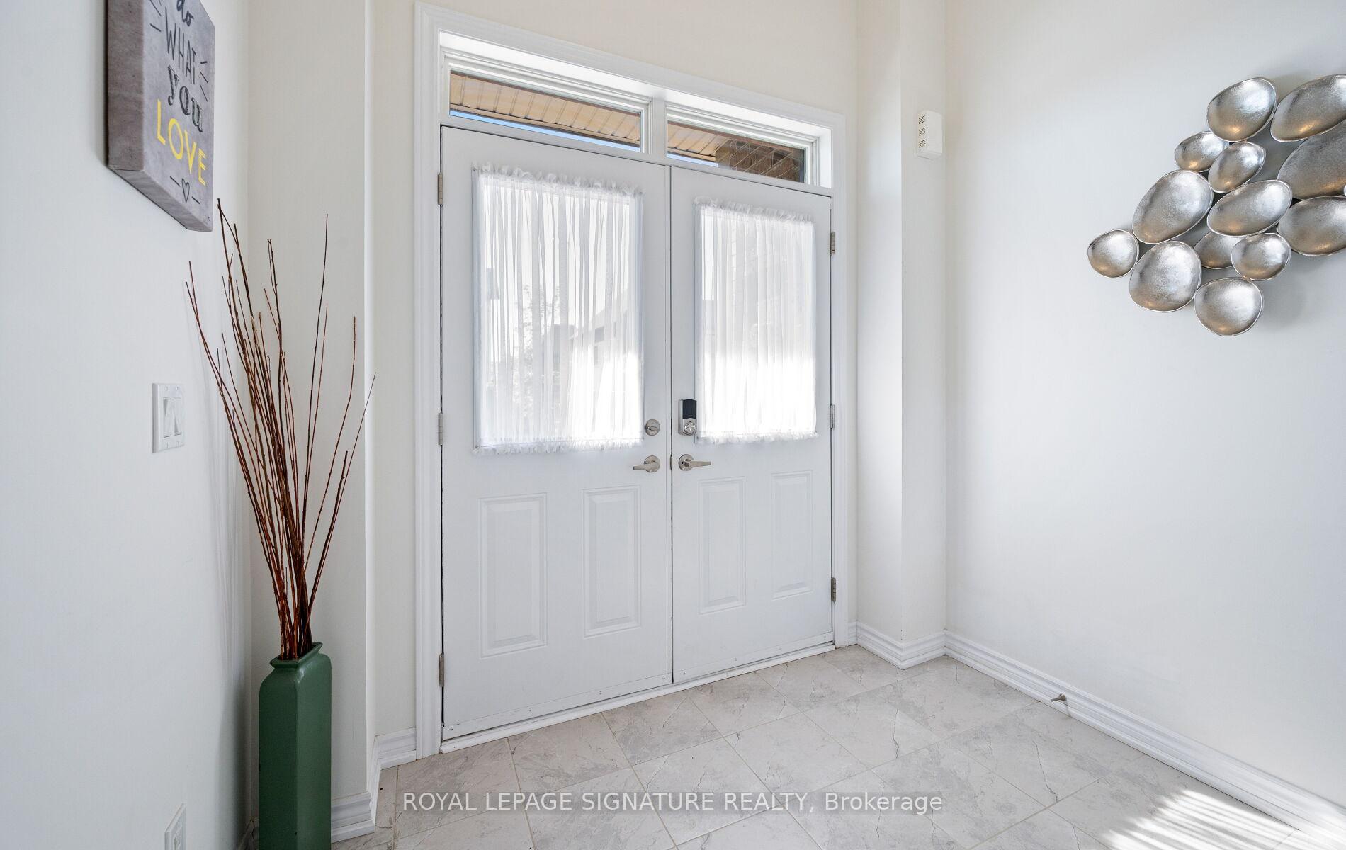 Photo 11 of 1099 Thompson Drive, Oshawa, Kedron — HOMEH
