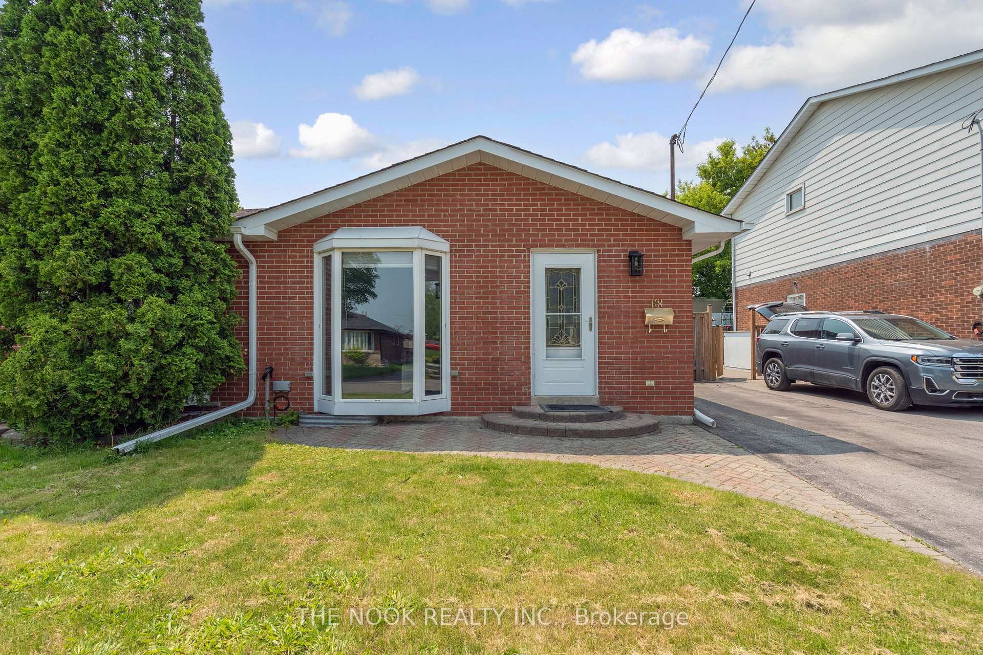 Photo 26 of 68 Vancouver Court, Oshawa, Vanier — HOMEH