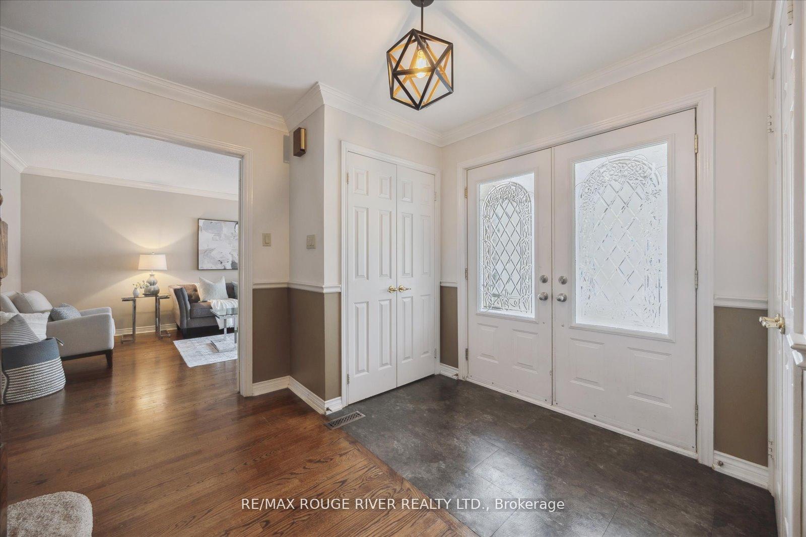Photo 7 of 921 Duncannon Drive, Pickering, Liverpool — HOMEH