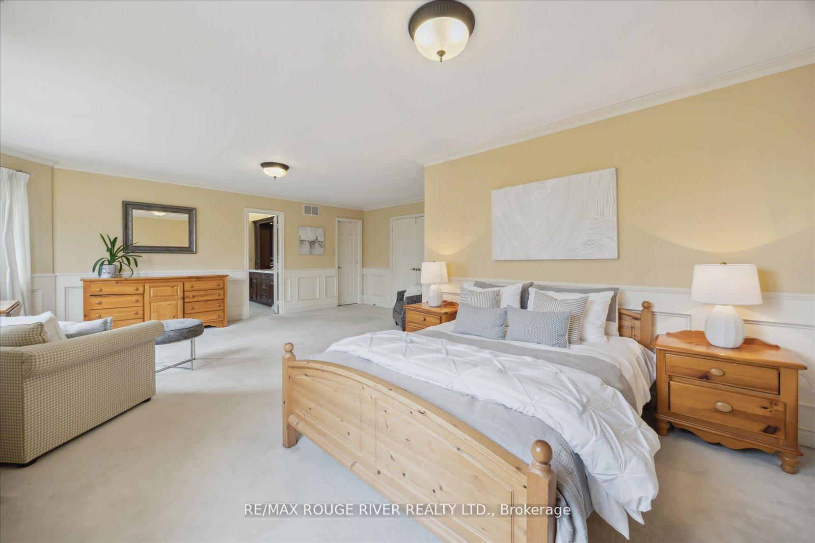 Photo 19 of 921 Duncannon Drive, Pickering, Liverpool — HOMEH