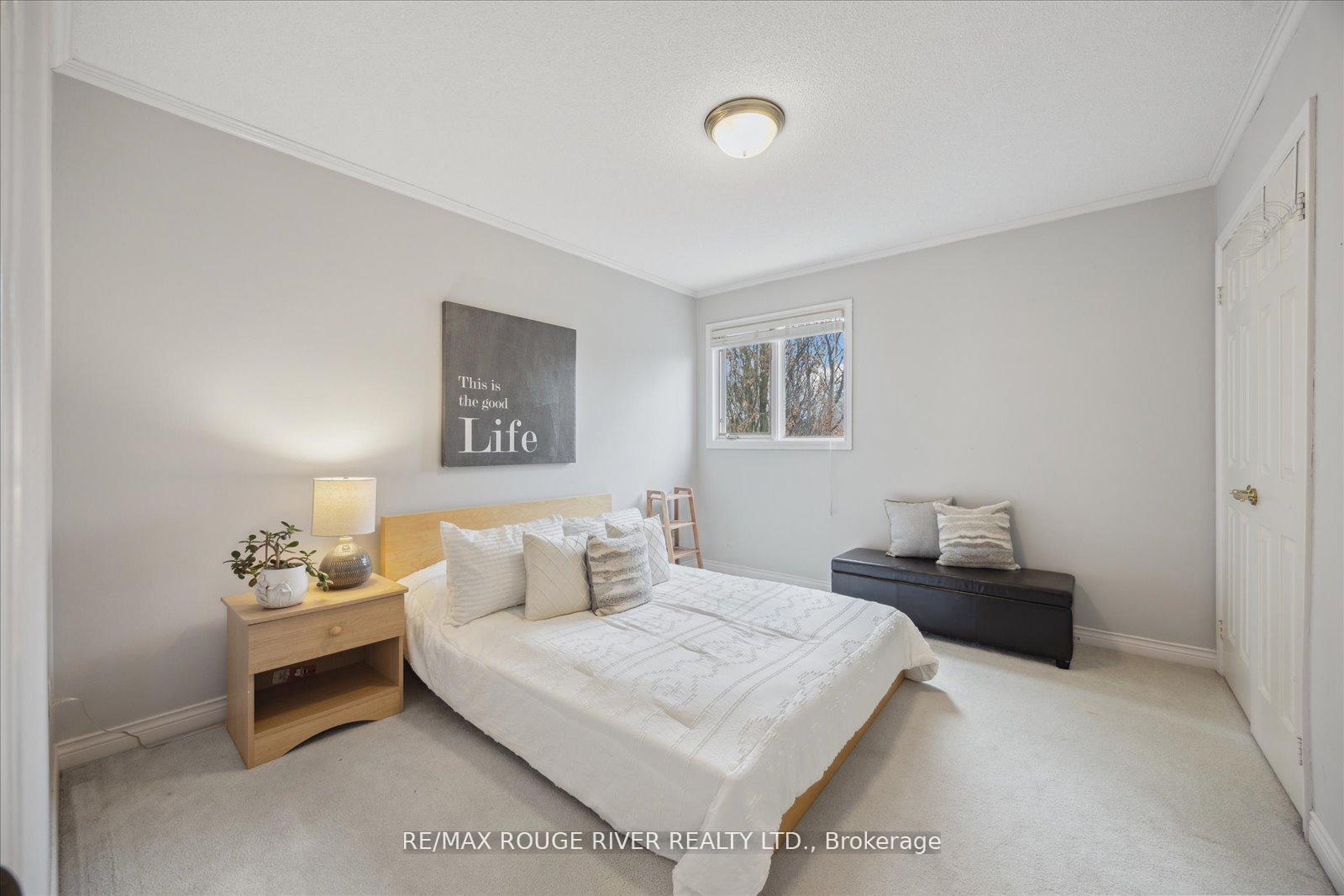 Photo 23 of 921 Duncannon Drive, Pickering, Liverpool — HOMEH