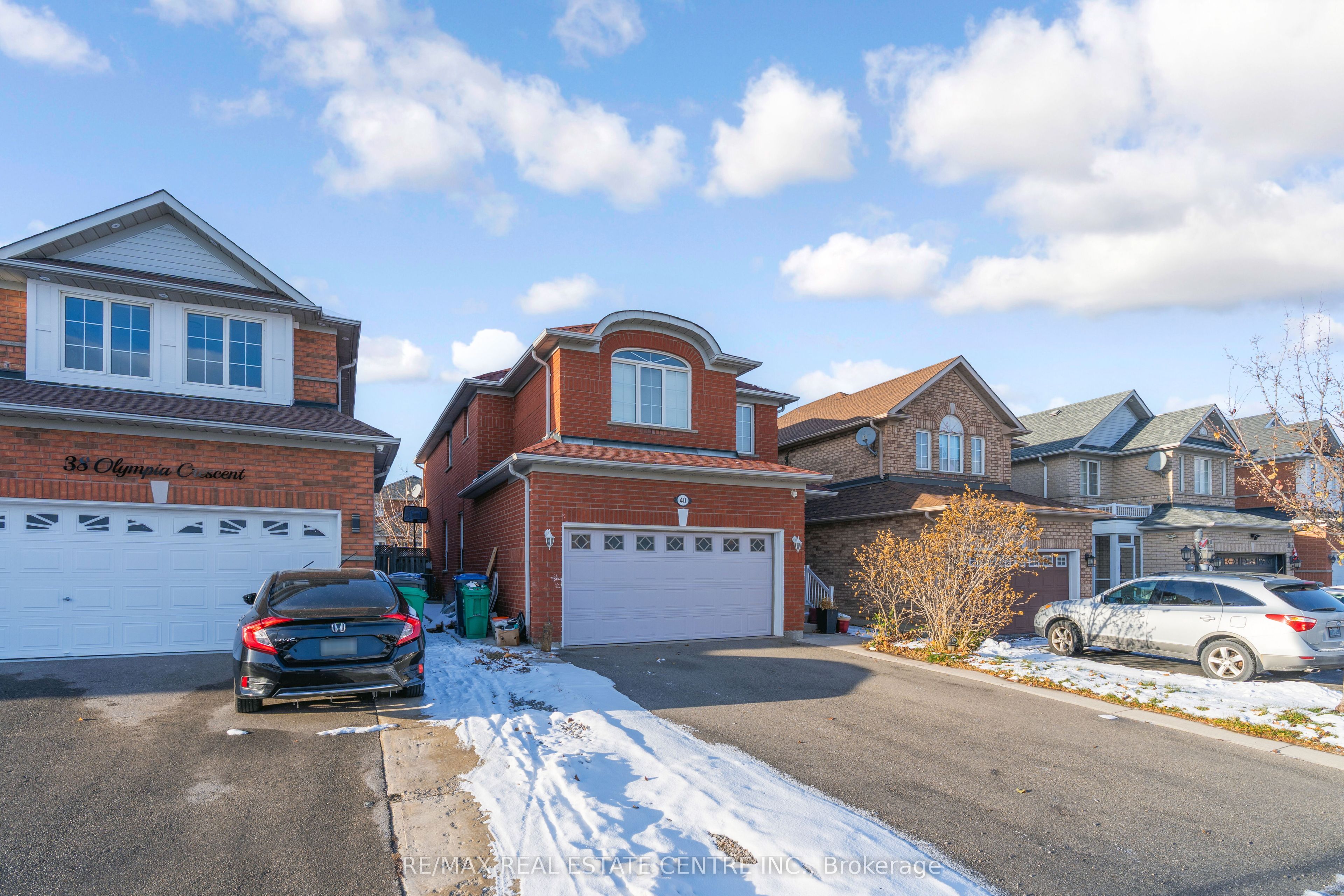 Photo 37 of 40 Olympia Crescent, Brampton, Fletcher's Meadow — HOMEH